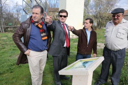 Imagen El presidente de la Diputación visita Sotosalbos, Torreval de San Pedro y Pelayos del Arroyo